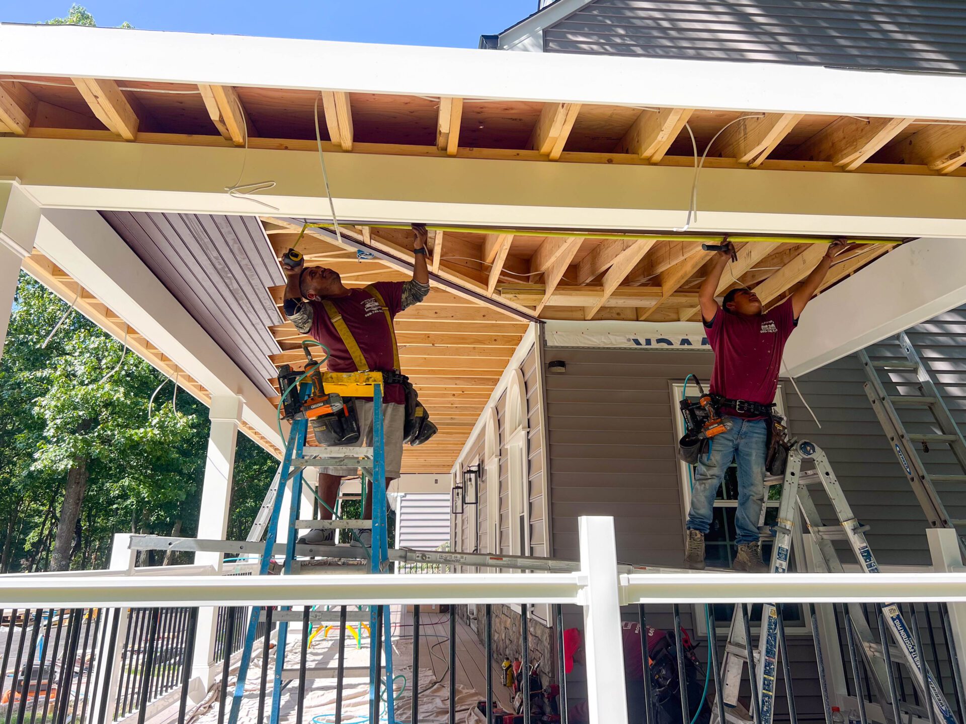 ml roofing and siding carpenters installing soffit